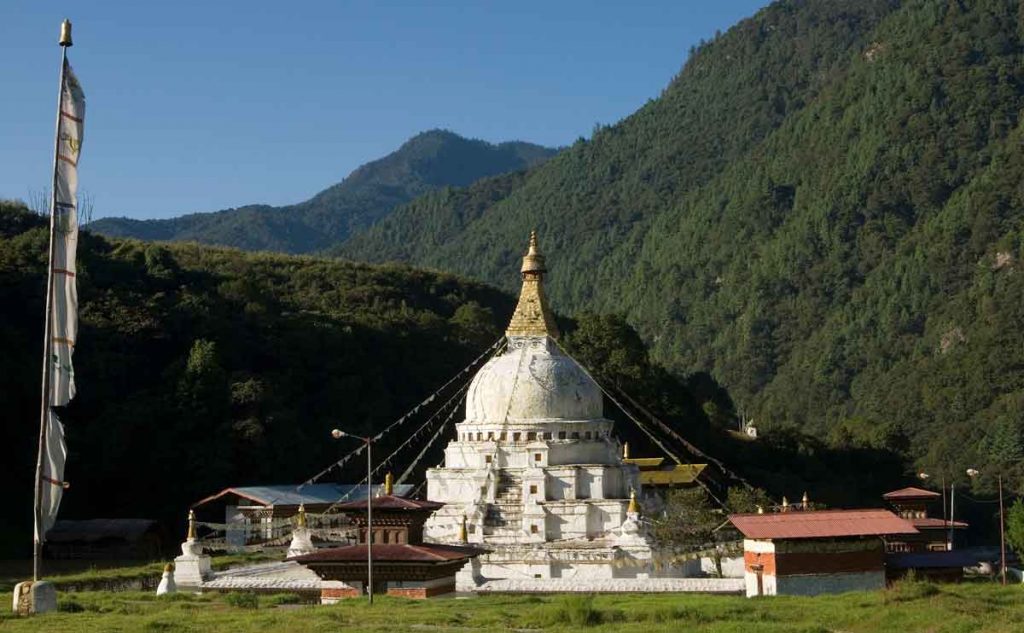 chorten-kora