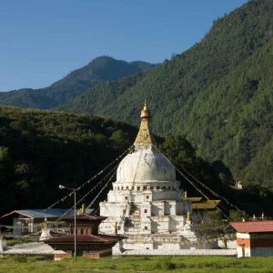 chorten-kora